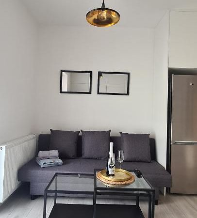 61 - Apartamenty Siedlce - Nowy Apartament W Centrum Przy Ul 3 Maja 51A Buitenkant foto