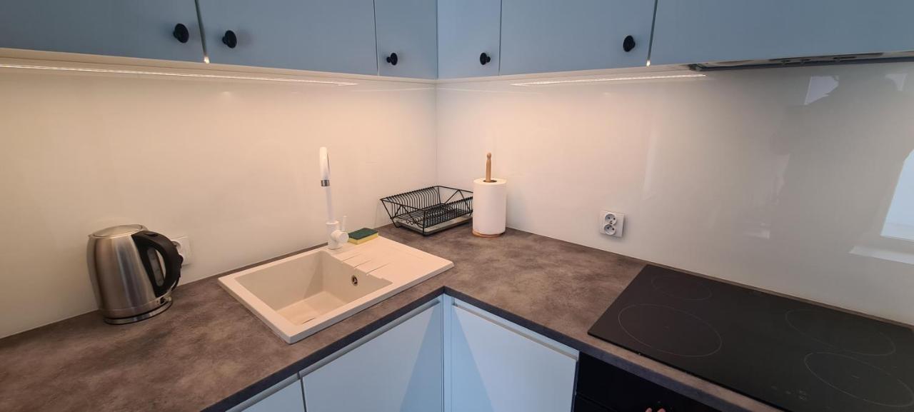61 - Apartamenty Siedlce - Nowy Apartament W Centrum Przy Ul 3 Maja 51A Buitenkant foto